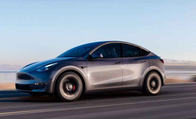 特斯拉Model Y，跌破20万！国产电车能顶得住吗？