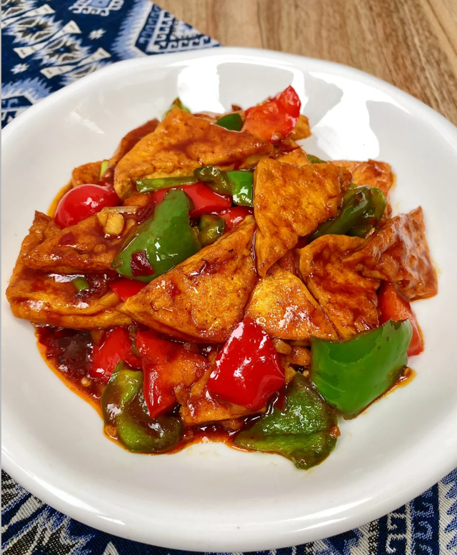 三伏天闷热，不想吃大鱼大肉，不妨试试这几道菜，营养又下饭