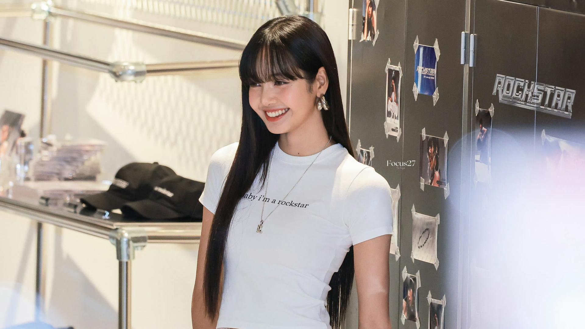 Lisa认清现实，换回空气刘海主攻亚洲市场，复出后处境尴尬太唏嘘