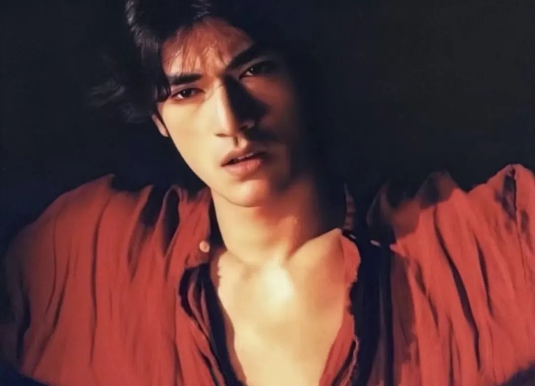 亚洲第一美男?近况曝光：婚恋成谜，在乡下种地