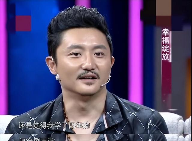 他曾拒绝富婆追求,低调演戏21年,40岁求娶圈外妻子