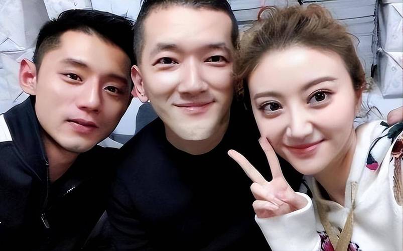 景甜自曝分手原因：忍不了张继科的吸血行为，分手后勇敢做自己