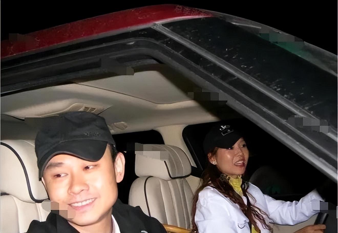 原来她就是陪伴刀郎30年的妻子，难怪刀郎时隔多年还能再登神坛！