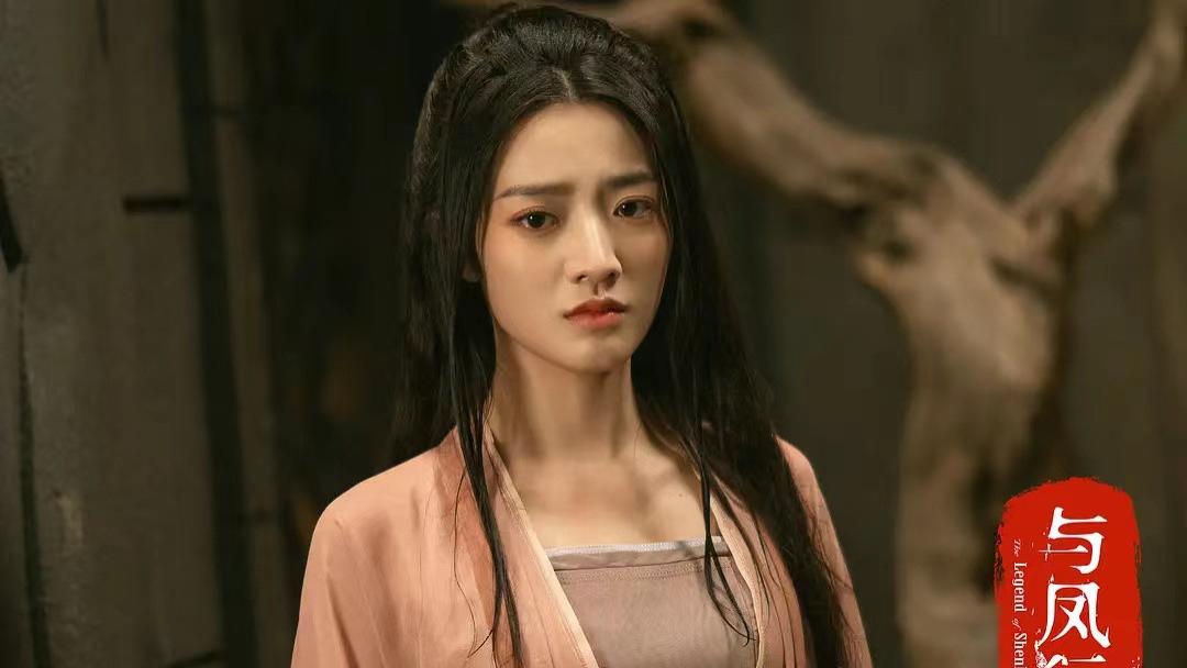 演完《赘婿》3年后演《与凤行》，33岁的她完美诠释“躺赢”二字