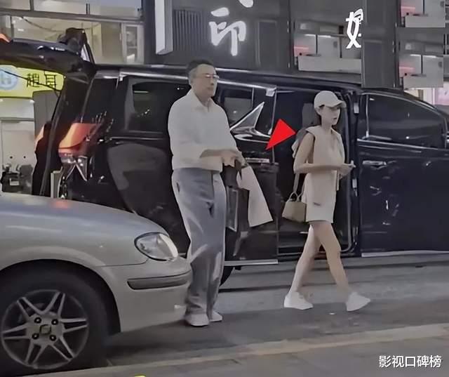 汪小菲称岳父岳母支持裸婚,毫不客气回怼恶评,自己不是上门女婿