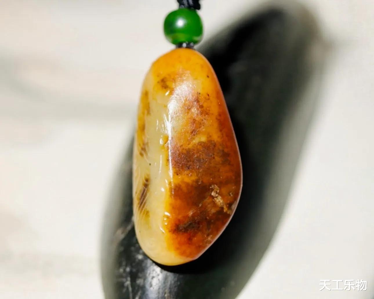 石头料、狂抹油、大汗手?把玩和田玉时都有哪些忌讳?