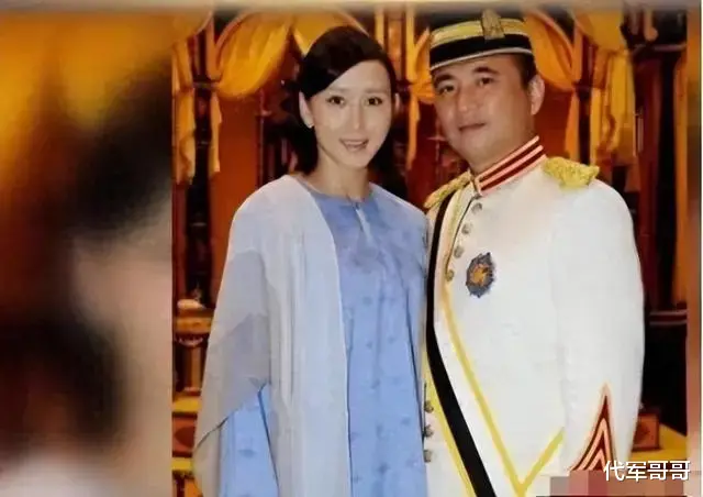 胡静:嫁入马来西亚豪门,丈夫为了不与她分房睡,自己去摘除扁桃体