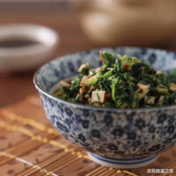 鲜掉眉毛，谁是“顶流”？