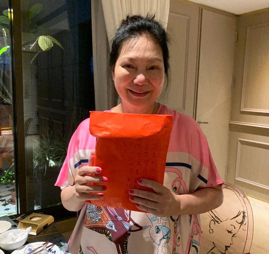 大S妈妈最新回复好无奈，网友让她找律师帮忙，S妈认为对方开玩笑