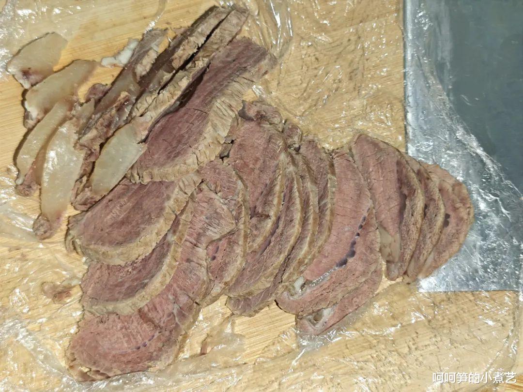 牛肉的最简单吃法,清汤牛腱子,汤清味美有嚼劲,简单又好吃