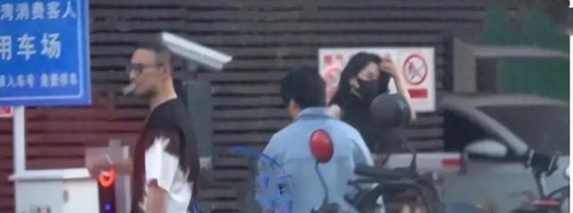 汪峰|汪峰31岁新女友：表白过华晨宇，上过非诚勿扰，嫁过大龄老男人？