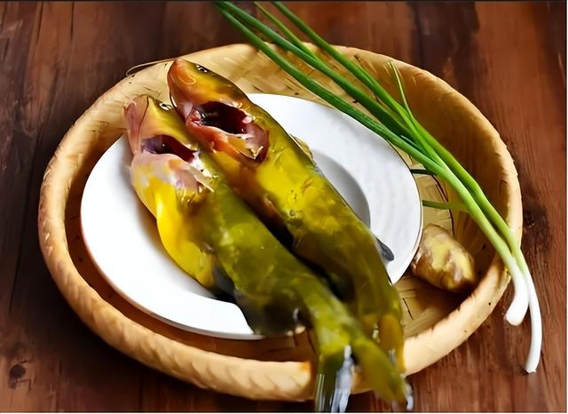 大补的鱼,不是带鱼和鲫鱼,而是这4种,鲜嫩爽滑,强免疫抗衰老