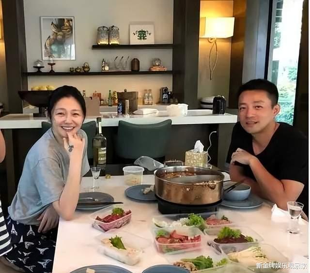 汪小菲家保姆回应直播带货质疑:两边都是我的家人,不要乱喷好吧