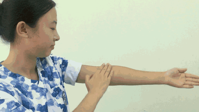 三焦不通，百病缠身，教大家用手拍一拍胳膊，打通三焦