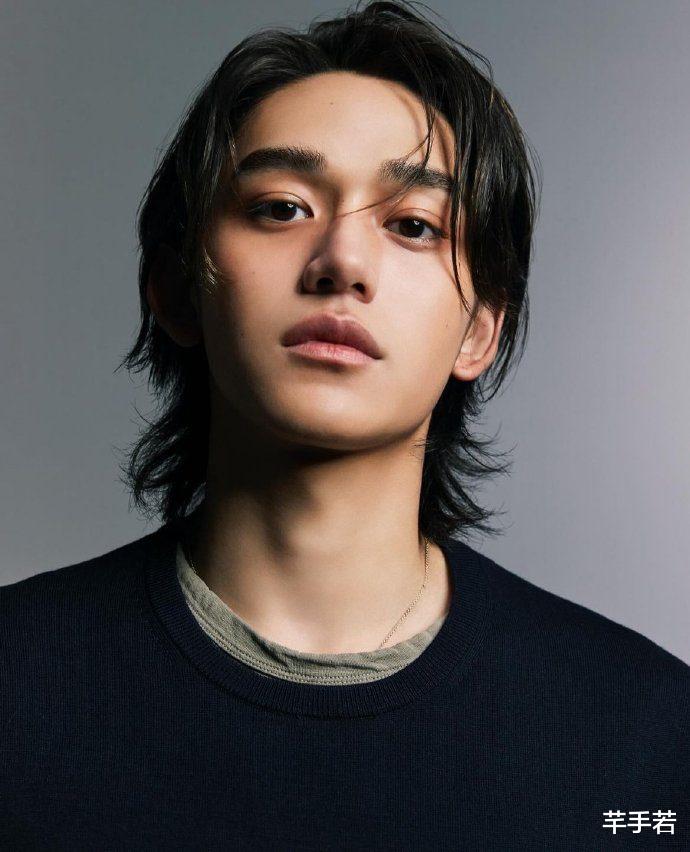 NCT前成员黄旭熙官宣巡演,4月SOLO出道后,同月开启亚巡进行圈钱