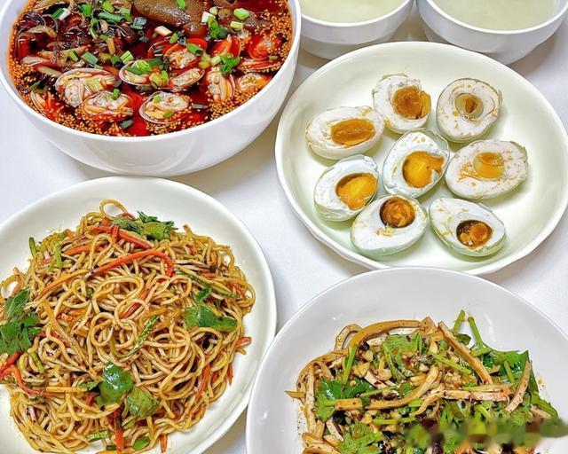 上海36岁丁克晒二人食晚餐，一顿不超过50元，一年攒下60万