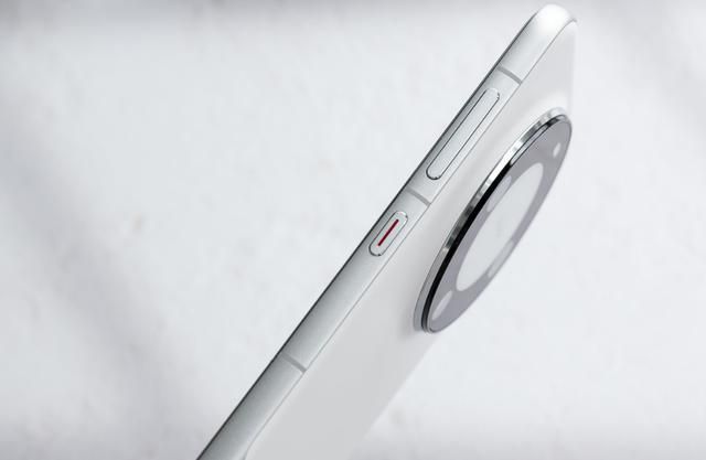 华为也没有武德,Mate60 Pro跌价1700元,花粉终于等到了