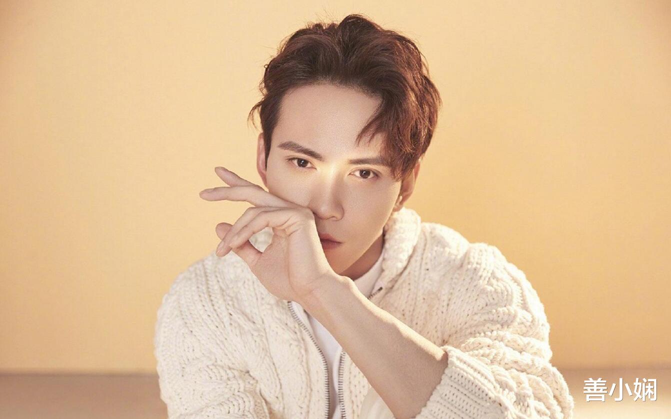 徐正溪官宣退圈,疑似长期被公司压榨,被迫扎戏没有话语权