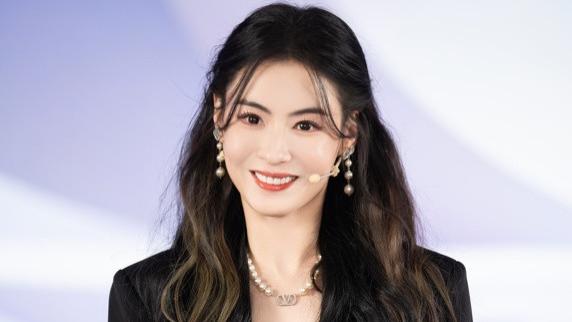 前经纪人曝张柏芝不堪一幕：像狗一样表忠乞求，钱到手后就翻脸