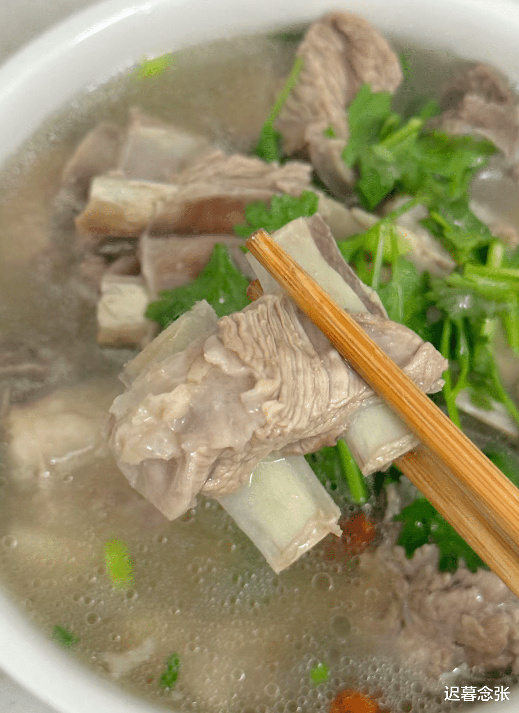 羊膻味的“克星”来袭,炖羊肉加这些香料,肉嫩汤鲜1斤只需放2克