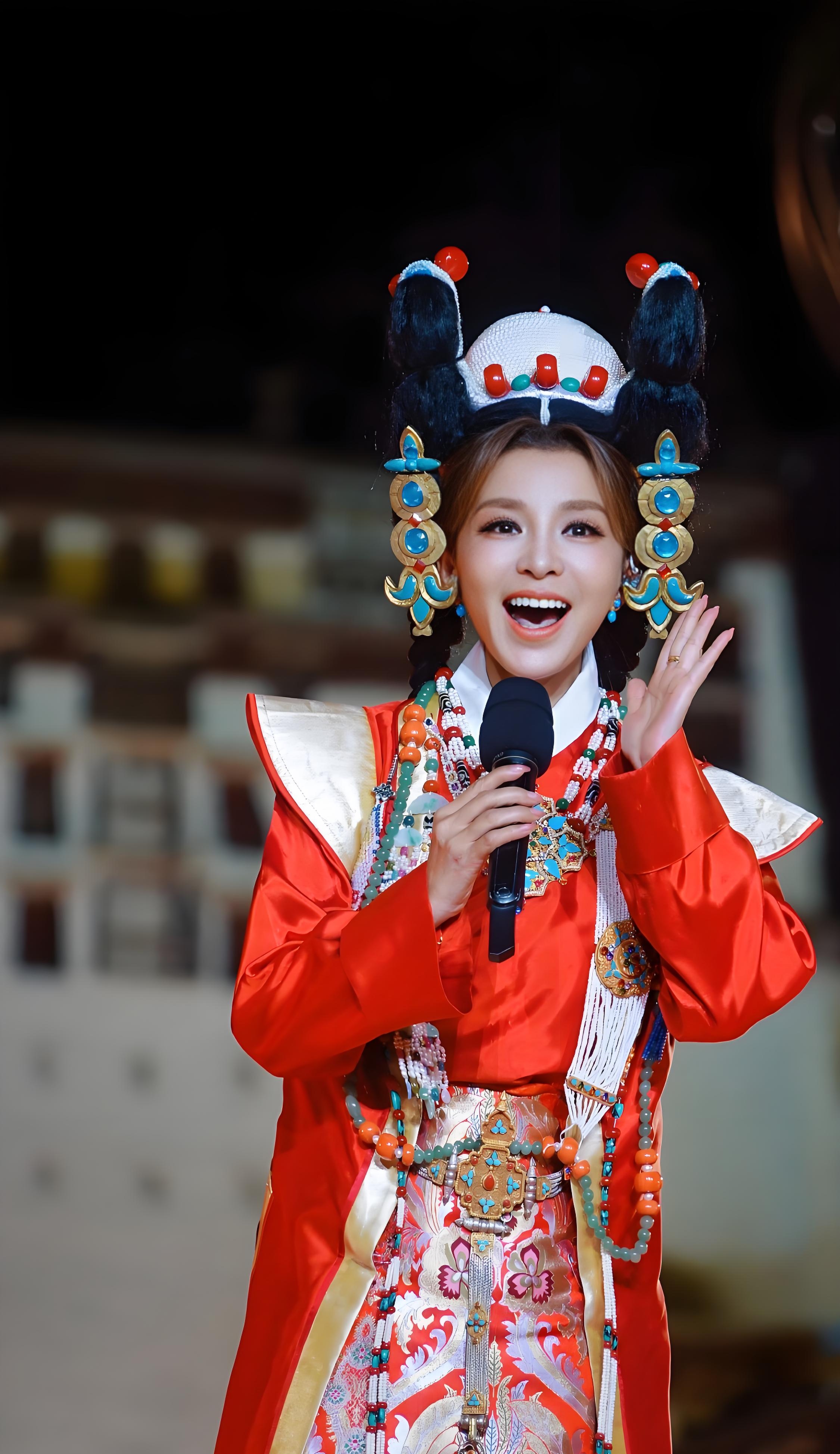 央视春晚五大美女主持