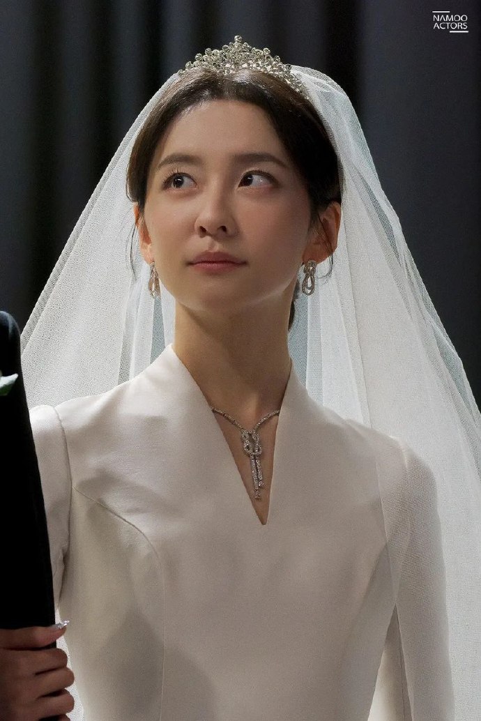 韩国知名女星节目“翻车”，回答前后不一引热议