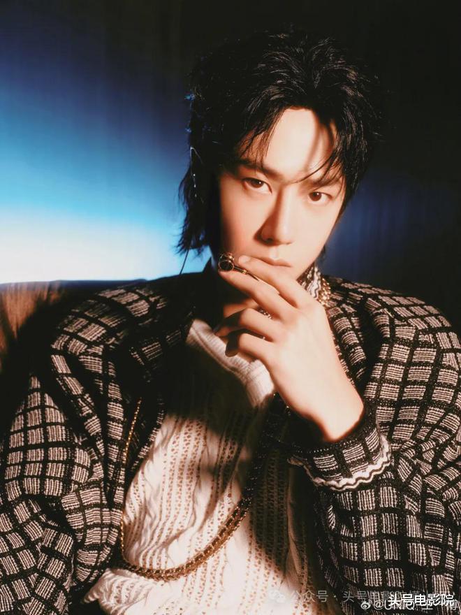 周星驰又拍《大话西游》!新片《女足》选6女挨批,被曝请王一博