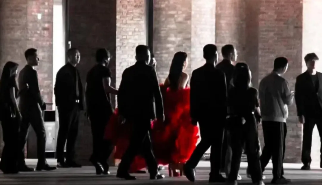 刘亦菲的瓜又爆了，这也太炸了！整个娱乐圈都比不上…