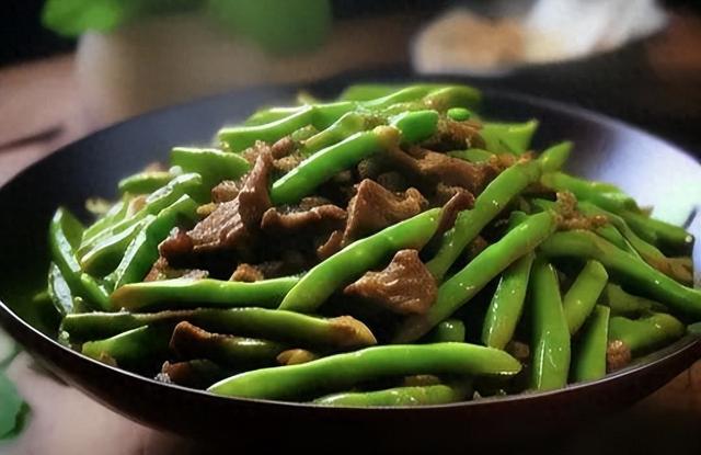 补充蛋白质，别只知道吃鸡蛋，多吃这4道菜，更容易吸收！