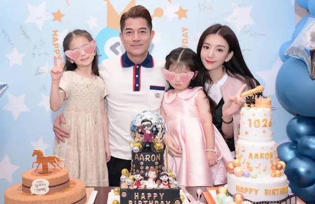 郭富城比丈母娘还要大4岁,当看到两个人同框后,网友:接受不了