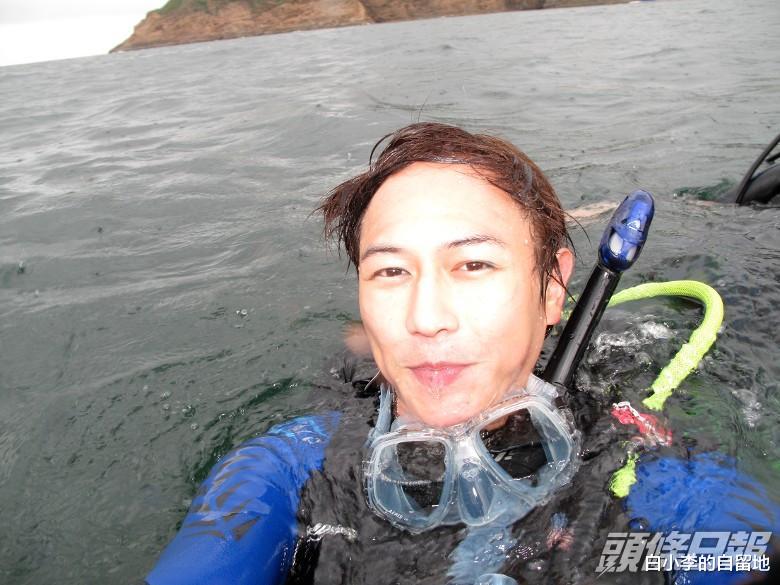 46岁陈键锋近照“吓人”,满脸肉变发福中年男,中年患遗传病