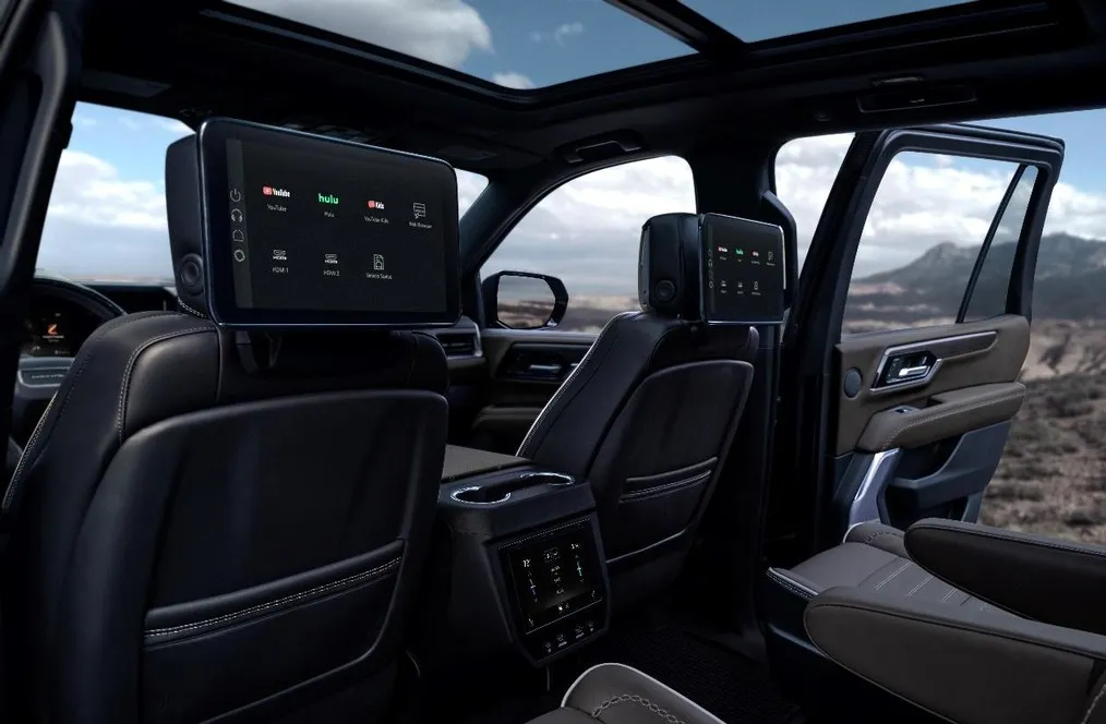 V8动力有戏?5.3米大6座总统座驾,全球同步亮相广州车展!