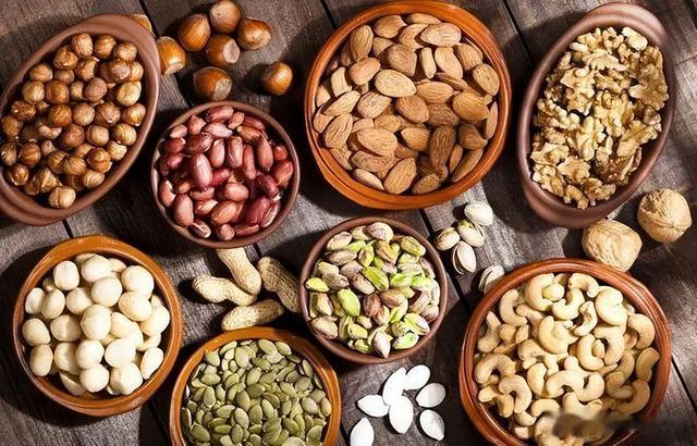 十大减肥零食排行榜，你吃过哪几种？