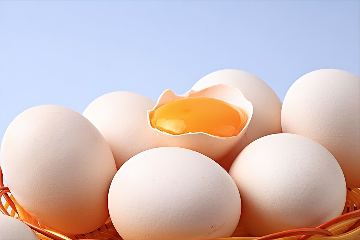 鸡蛋是高血压“加速器”？劝告：若不想得病，6种鸡蛋千万别吃