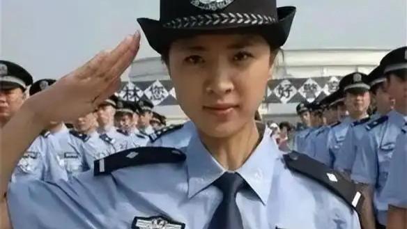 “头号警花”王菲：与86位高官发生不正当关系，每天零花钱1万起