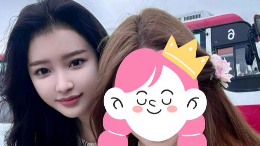 孙怡带女儿国外过暑假，大福越长越瘦骨架好小，牵手妈妈好有爱