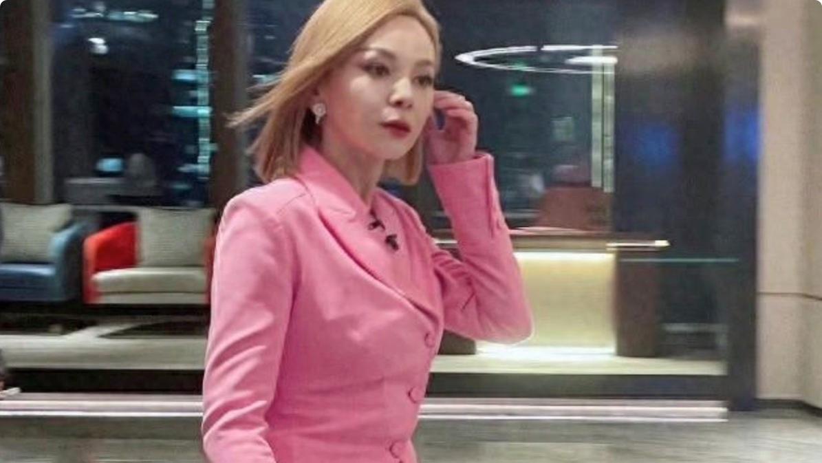 《浪姐5》王琳路透：五十岁的年纪，三十岁的身材，二十岁的长相