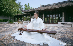 作为外科医生的我过劳死后，带着手术包穿成了中医世家嫡女，还绑了个仁医系统