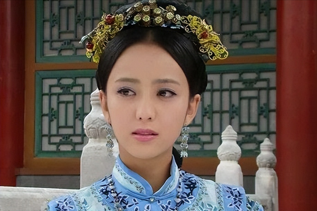 40岁“离婚不分家”,事实证明佟丽娅才是真正的人间清醒