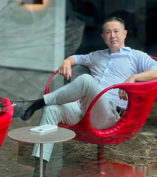 中年男人常见的3种“大叔发型”,老气显土,偏偏很多大叔喜欢留