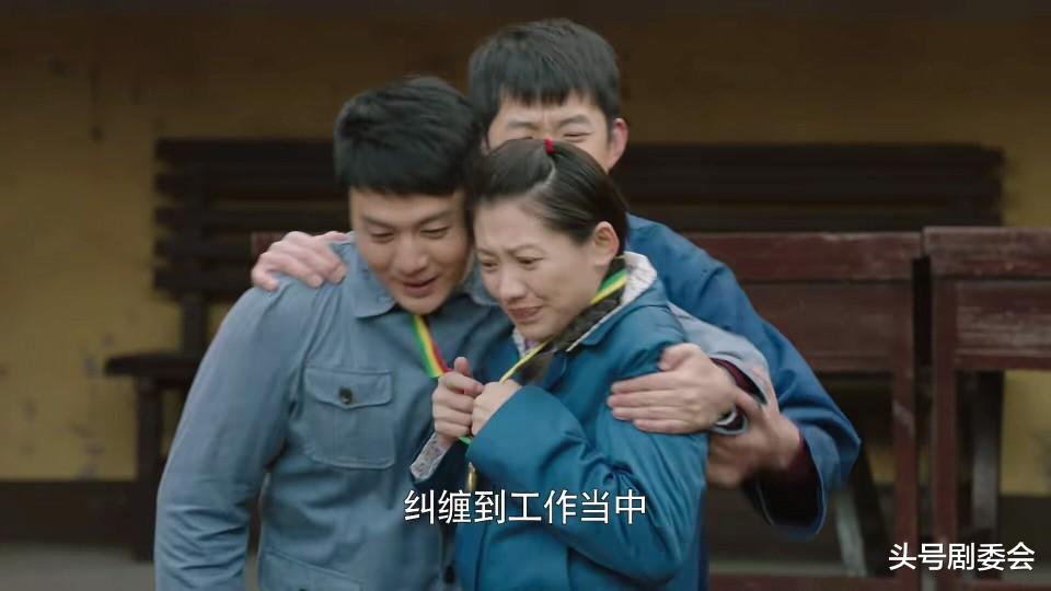 今晚首播！36集年代大剧来袭，央视力推，我敢说：这剧收视能爆