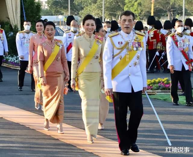 苏提达能力超群,动用一切力量阻止诗妮娜复宠,双美组合难以回归