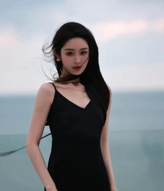 短剧圈高颜值女主:王格格垫底 赵夕汐3 马秋元6 孟娜8 ,你说谁最美