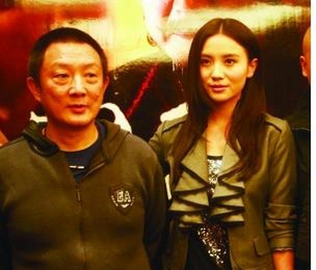 宋佳：跟张嘉益拍《悬崖》，被养得白白胖胖，也没见他管什么艺术