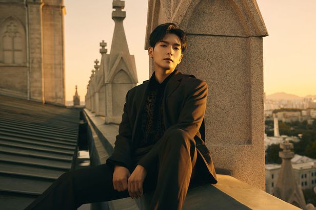 厉旭女友宣布婚讯，偶像组合出身，自称结婚对不起大家