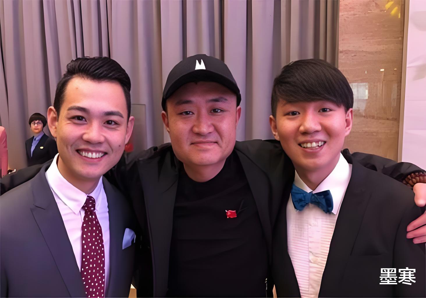 多好的一对就这么散了!卢鑫:他骂我父亲三年,我忍了六年