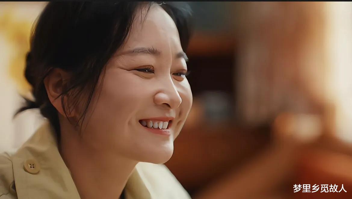 春晚上“消失”3年后，再看贾玲在娱乐圈的处境，张艺谋全说对了