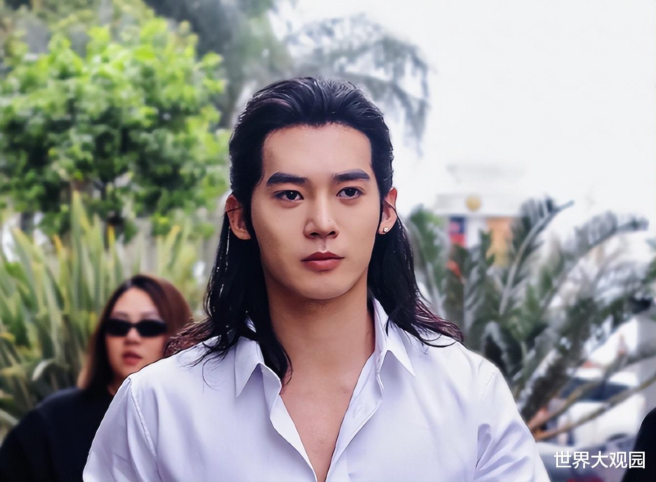 同时交往5位富婆,于适混乱私生活遭曝光!还曾是男大佬们的最爱