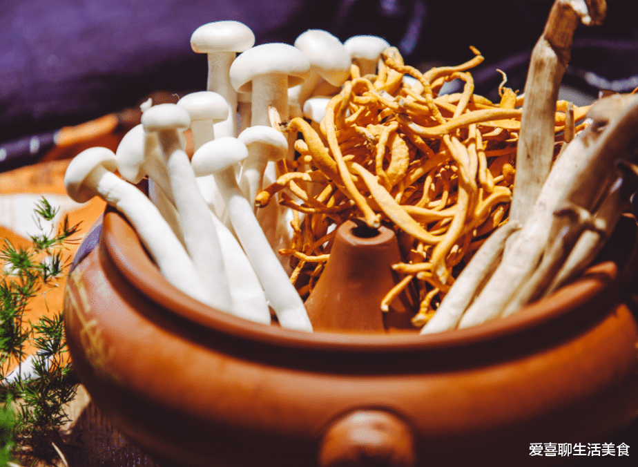 这7种食物“越放越值钱”，并且“不怕过期”，家里有的就赚大了！