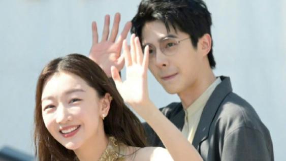 好家伙，这俩人终于分手了？